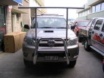 05-hilux-grillguard-with-tt-rack